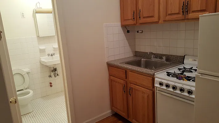 Rented by JMK Realty | media 9