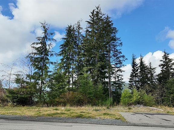 5th image of 16922 Beachview Dr