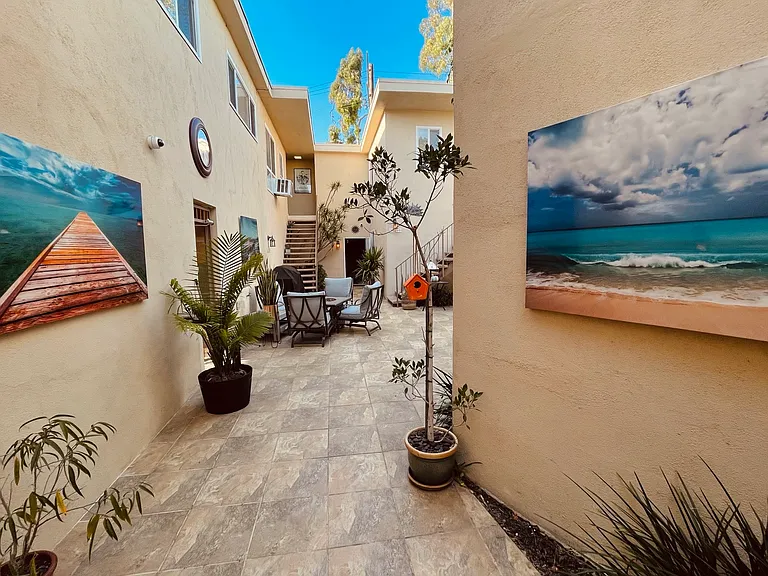 11305 Graham Pl — Photo 16