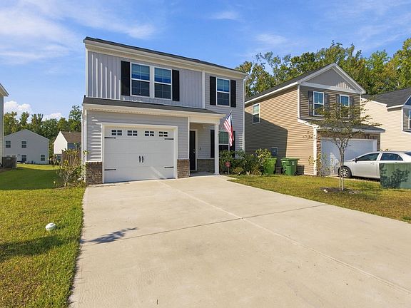 3rd image of 2032 Mapleton Dr