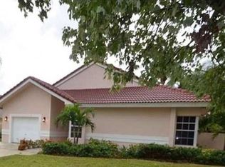 20530 NW 7th St, Pembroke Pines, FL 33029