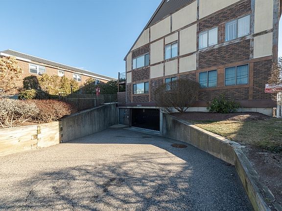 3rd image of 85 E Squantum St APT 13