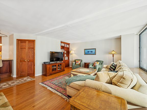 2nd image of 155 N Harbor Dr #3207-06