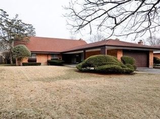 1109 Pebblewood Ln, Glencoe, IL 60022