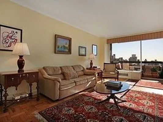 Rented by New Vista Horizons, Inc. | media 31