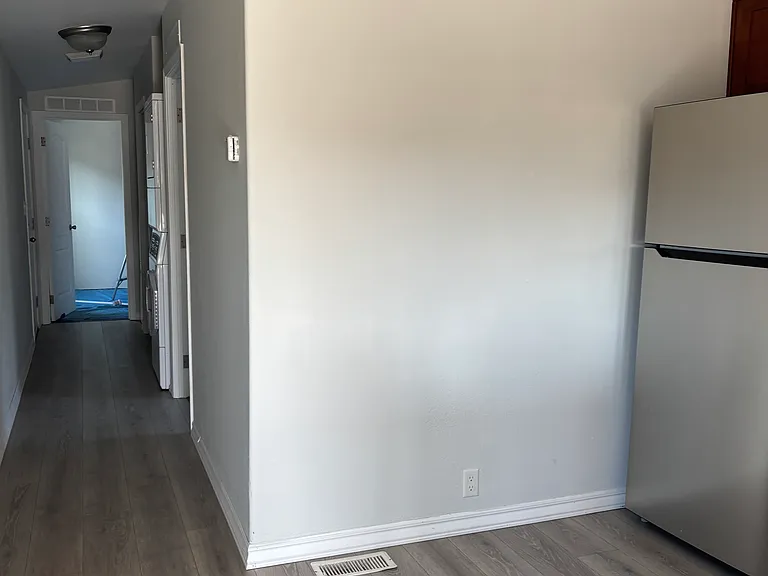 N Harbor Dr — Photo 23