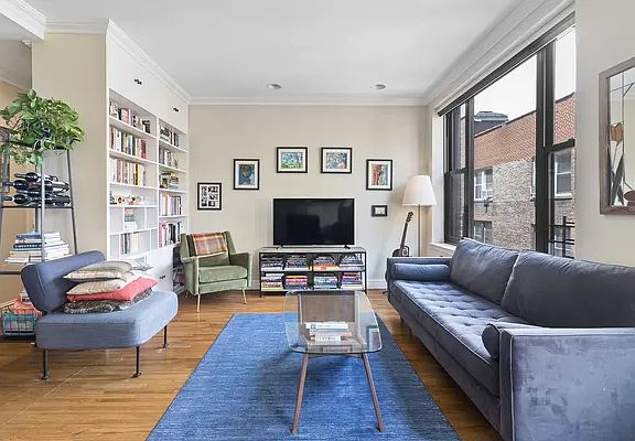 4th image of this home
