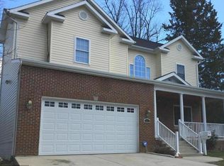 7411 Paxton Rd, Falls Church, VA 22043