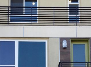 6742 W Gill Way, Los Angeles, CA 90068