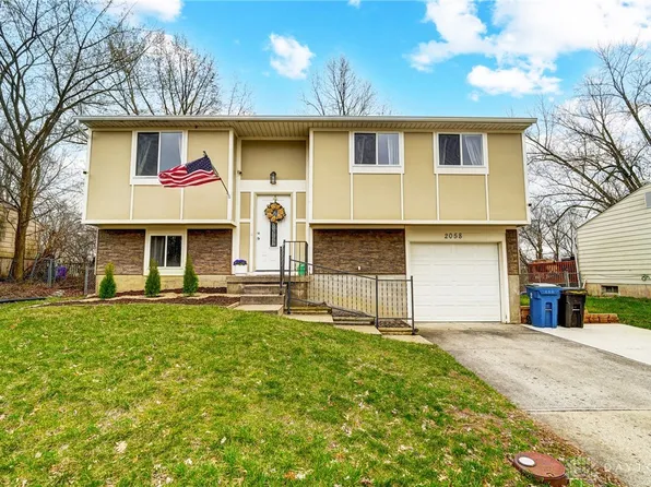 2058 Munich Ave, Dayton, OH 45439