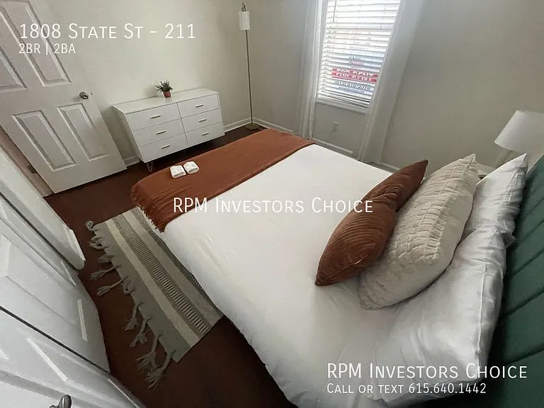 1808 State St #211 — Photo 11