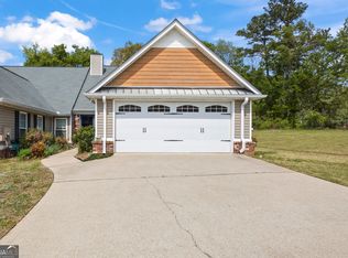 1911 School House Ln, Temple, GA