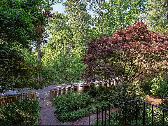 Garden View 1