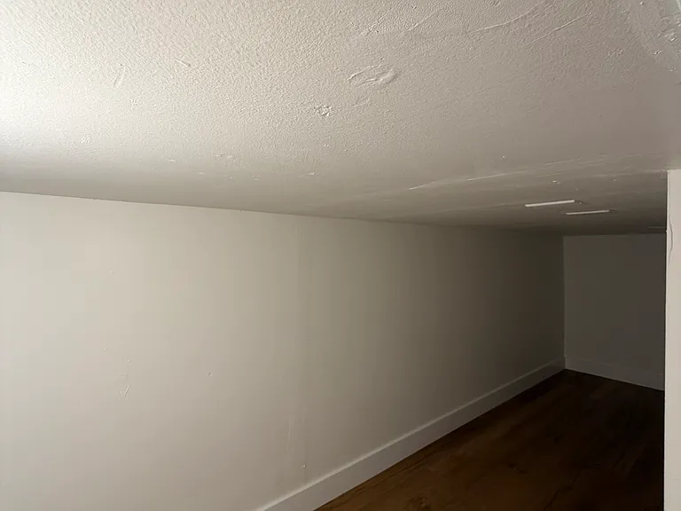 1050 NE Butler Market Rd #20 — Photo 15