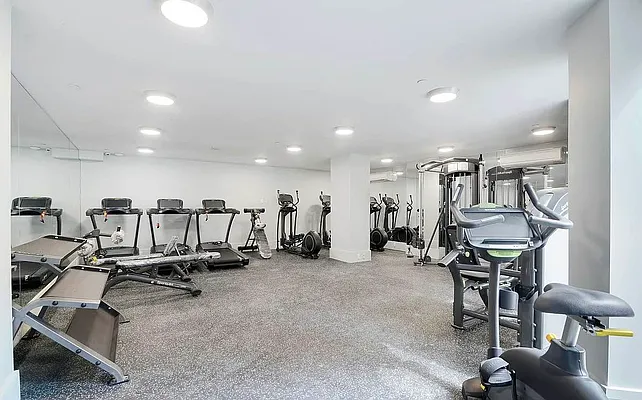 Rented by Artur Gutman, LREB | media 14