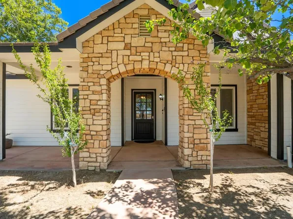 44075 Timber Trl, Hemet, CA 92544