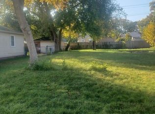 1216 E Pearl Ave, Hazel Park, MI