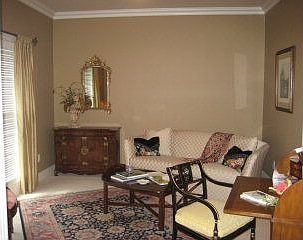 4th image of 2609 Avenue Of The Park