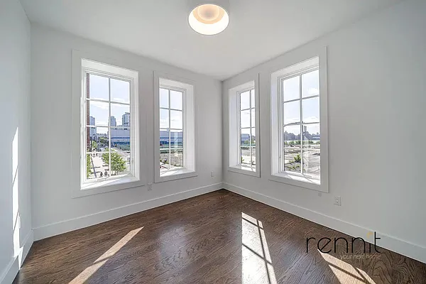 Rented by Rennit Inc. | media 22