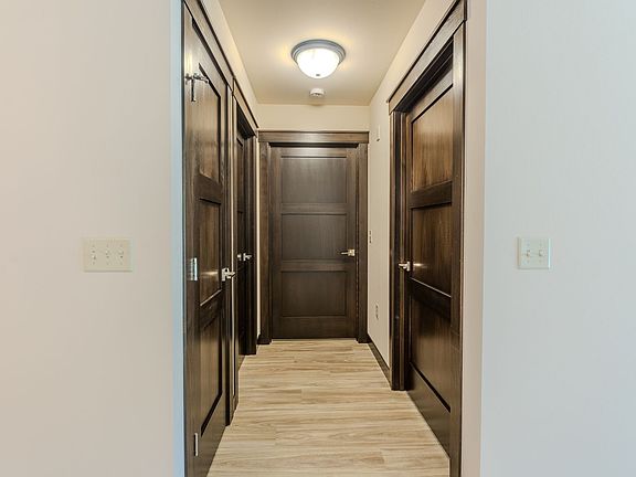 5th image of 1123 Saint Andrews Dr #1123