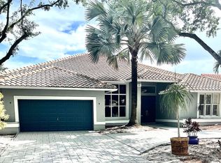 12632 Burning Tree Ln, Pompano Beach, FL 33071
