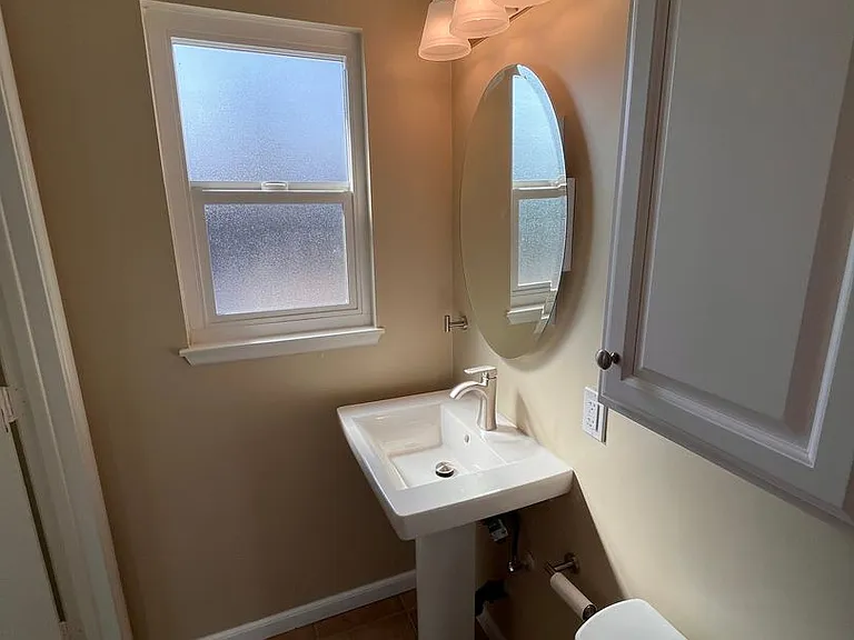 4666 Monongahela St — Photo 11