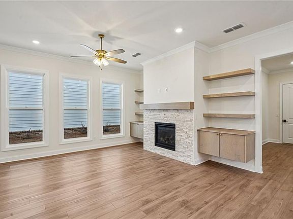 6th image of this home