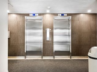 3575 Bathurst St #704, Toronto, ON M6A2C8