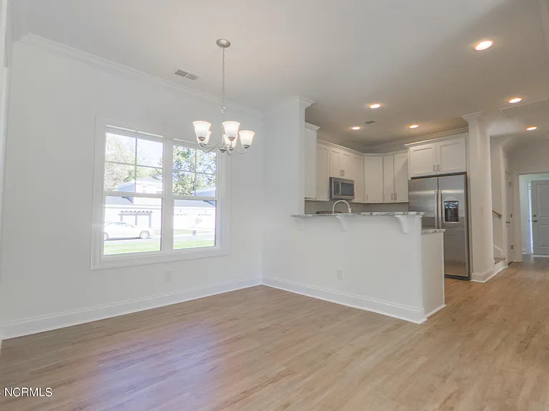 21 Crew Ct — Photo 8