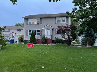 92 Bergen Tpke FLOOR 1, Ridgefield Park, NJ 07660