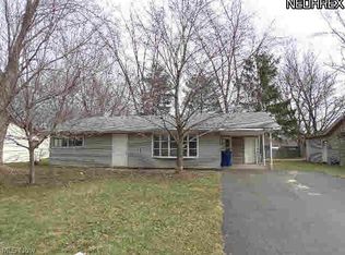 2481 Bainbridge Ave, Youngstown, OH