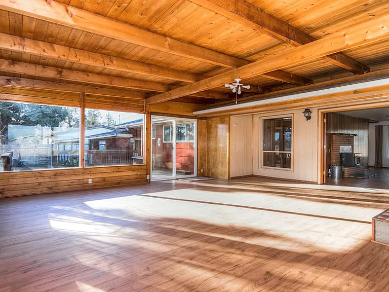 63310 Deschutes Market Rd — Photo 11
