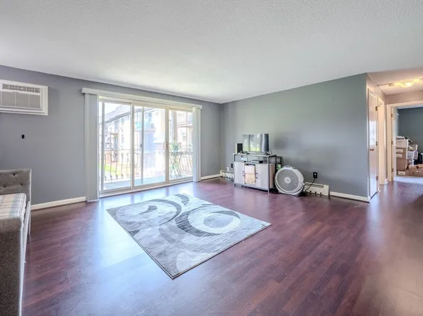 341 Pawtucket Blvd Unit 15, Lowell, MA 01854