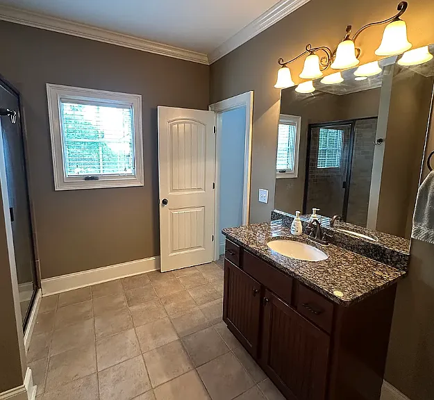 734 Cotswold Way — Photo 10