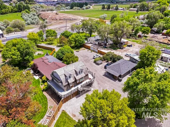 564 Blue Lakes Blvd S, Twin Falls, ID 83301