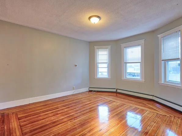 11 Harnden Rd #S1, Malden, MA 02148