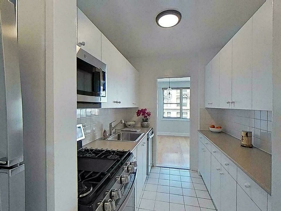 1st image of 69 5th Ave APT 14E