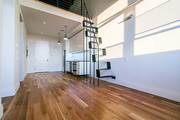 Rented by Nooklyn NYC LLC | media 100