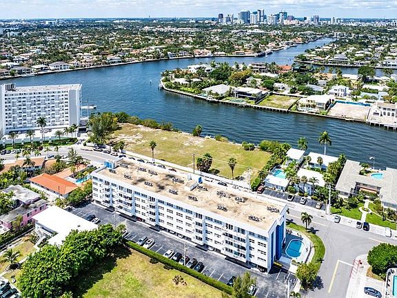 2nd image of 550 Bayshore Dr APT 506