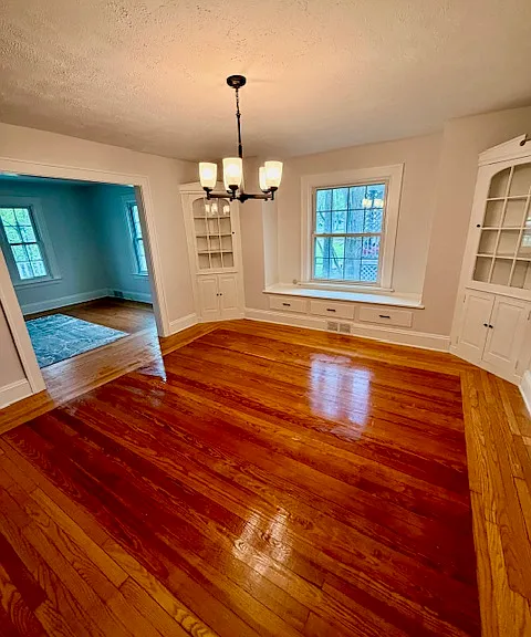 237 W Friendship St — Photo 3