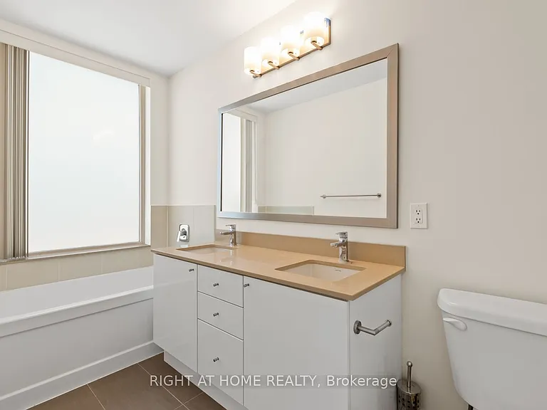 5030 Four Springs Ave #3 — Photo 31