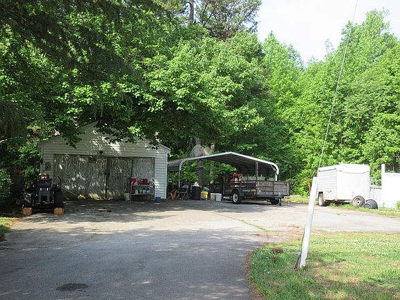 5th image of 7465 U S Highway 29