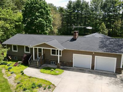 10208 River Rd, Huron, OH, 44839