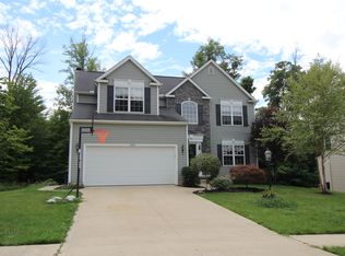 1058 Kings Cross Dr, Wadsworth, OH 44281