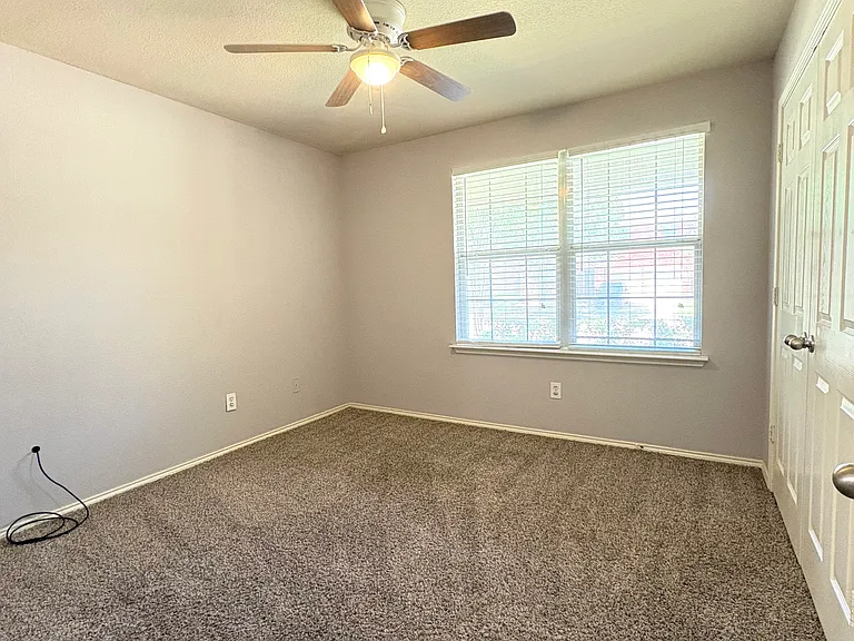 150 Briar Grove Dr — Photo 10