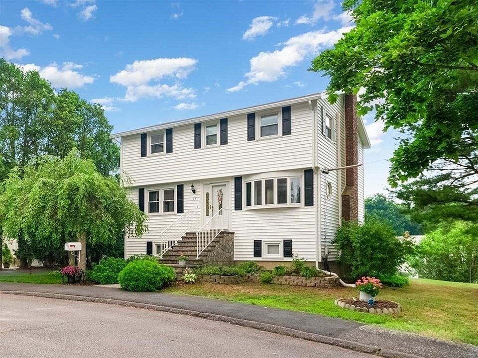 1st image of 44 Sable Rd