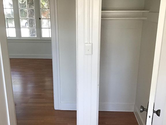 4th image of 5504 Barton Ave