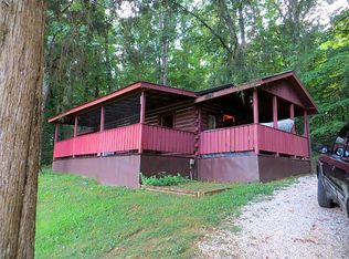 143 S Triangle Rd, Paoli, IN 47454