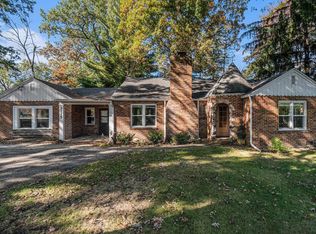2715 Grape Rd, Mishawaka, IN 46545