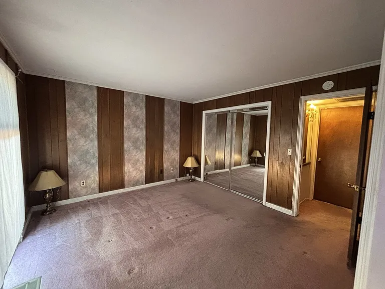 2699 Westwood Dr — Photo 19